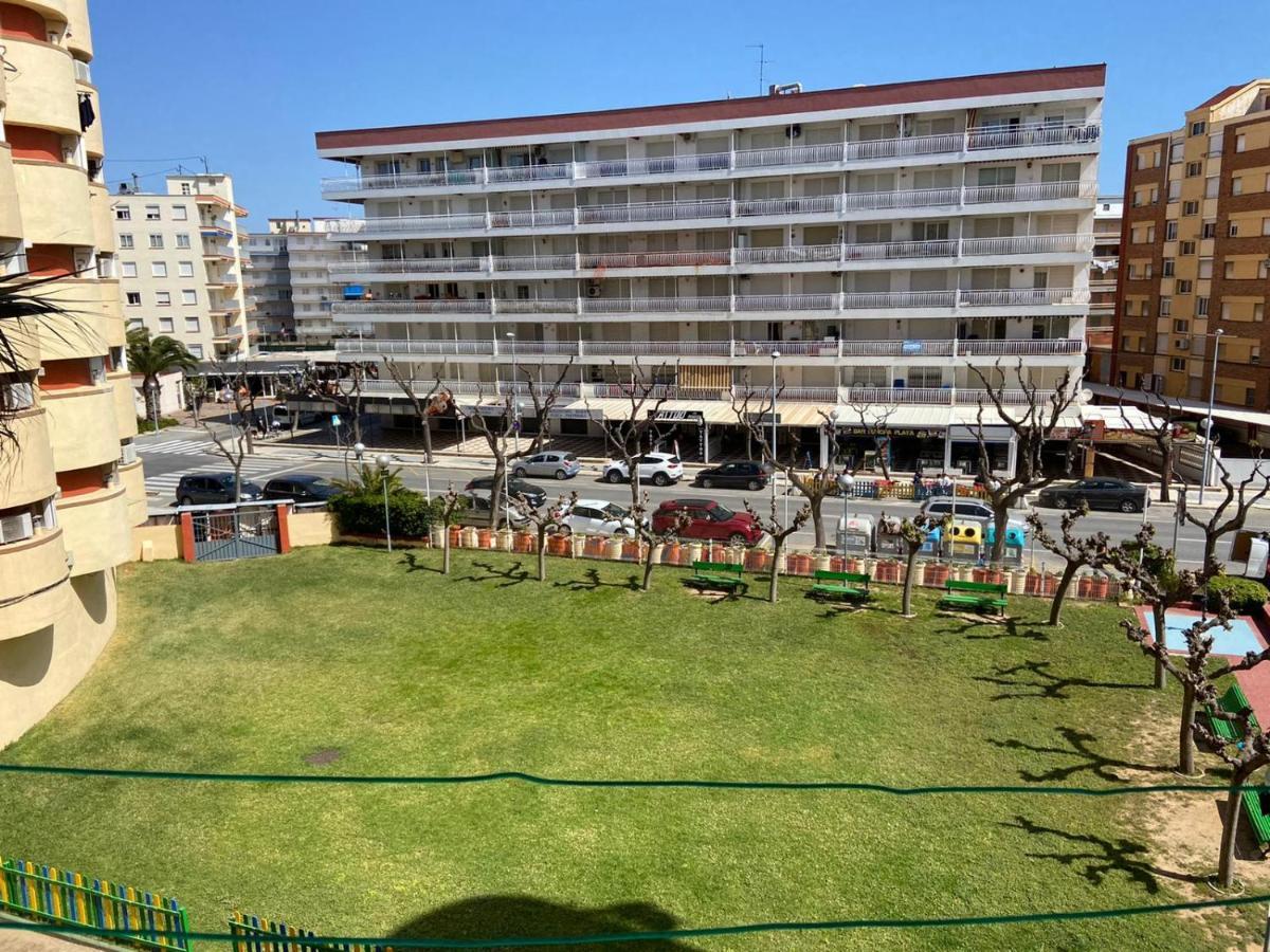 La Pineda Playa Apartamento Exterior foto